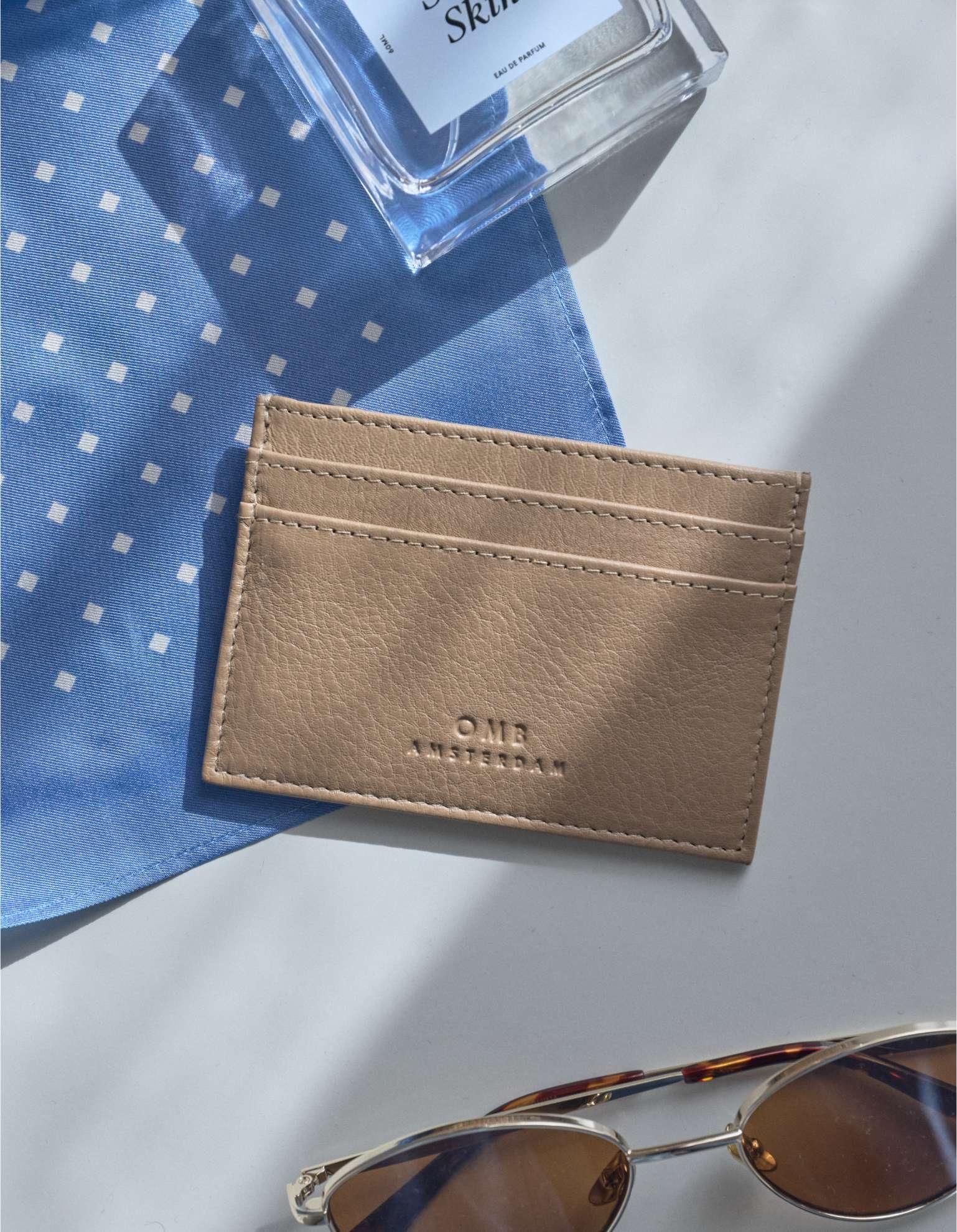 O MY BAG Mark´s Cardcase Dark Sand Soft Grain Leather beige